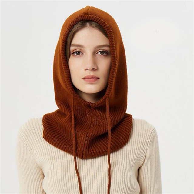 Luxurious Cashmere Hooded Beanie with Custom Fit and Travel-Friendly Design