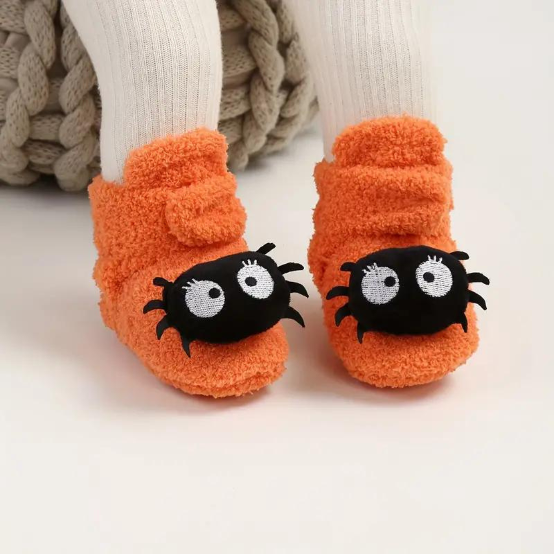 Cozy Fleece Slippers for Kids with Spooky Halloween Designs
