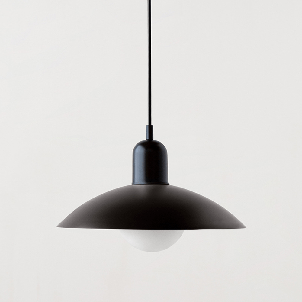 Stylish Black Pendant Light with Adjustable Design for Kitchen Illumination