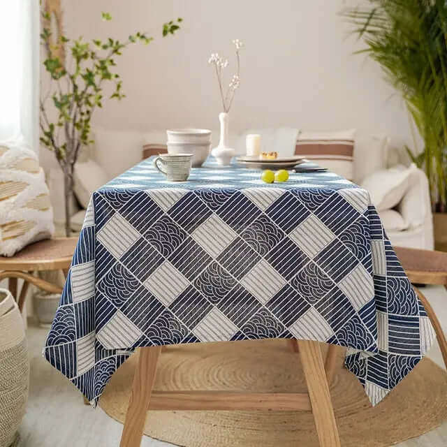 Durable Linen Tablecloth for Dining Events - Japanese Design