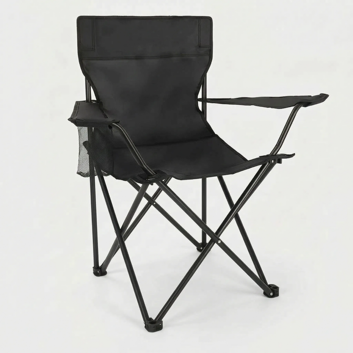 Outdoor Folding Chair with Integrated Cup Holder for Convenient Seating