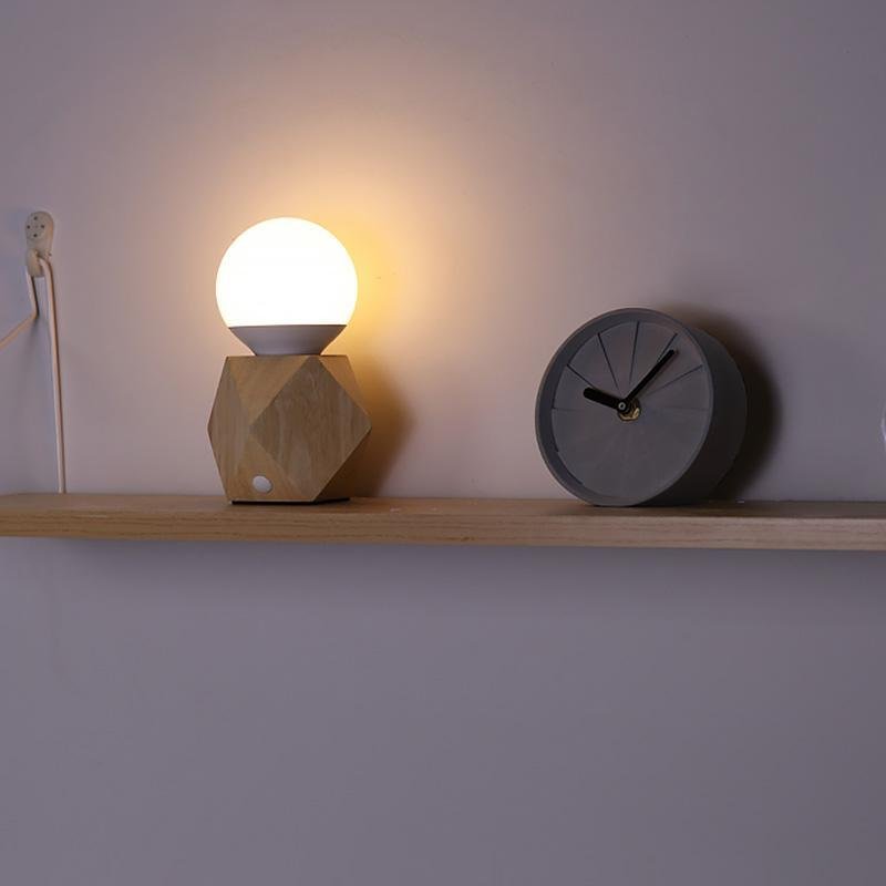 Geometric Base Bedside Lamp with USB Charging for Comfortable Illumination
