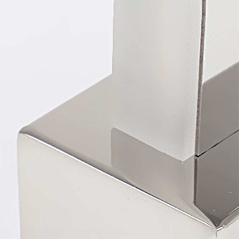 LED Wall Light with Mirror Finish in Rectangular Design