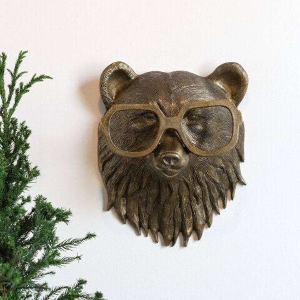 Whimsical Animal Head Wall Art for Vibrant Interiors
