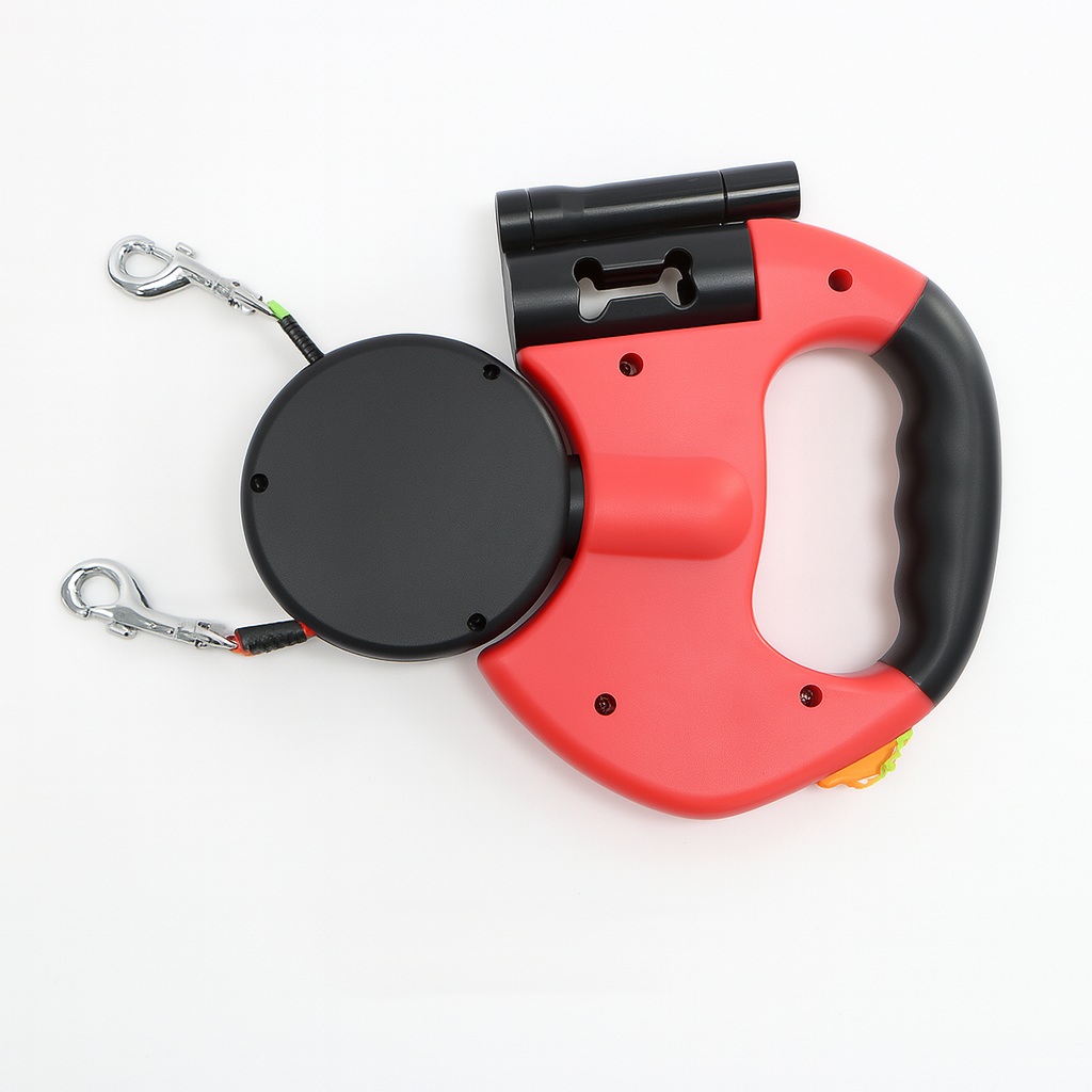 Dual Retractable Dog Leash with 360° Rotation and Reflective Details