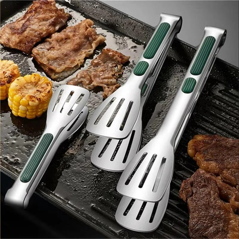 Lightweight Kitchen Tongs in Stainless Steel with Scalloped Grip