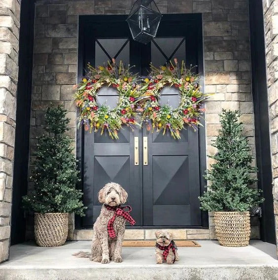 Vibrant Wildflower Wreath for Year-Round Elegance