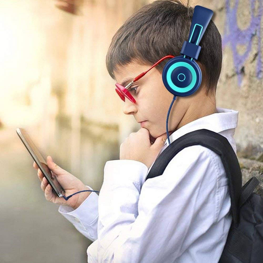 Collapsible Children's Headphones for Travel and Study