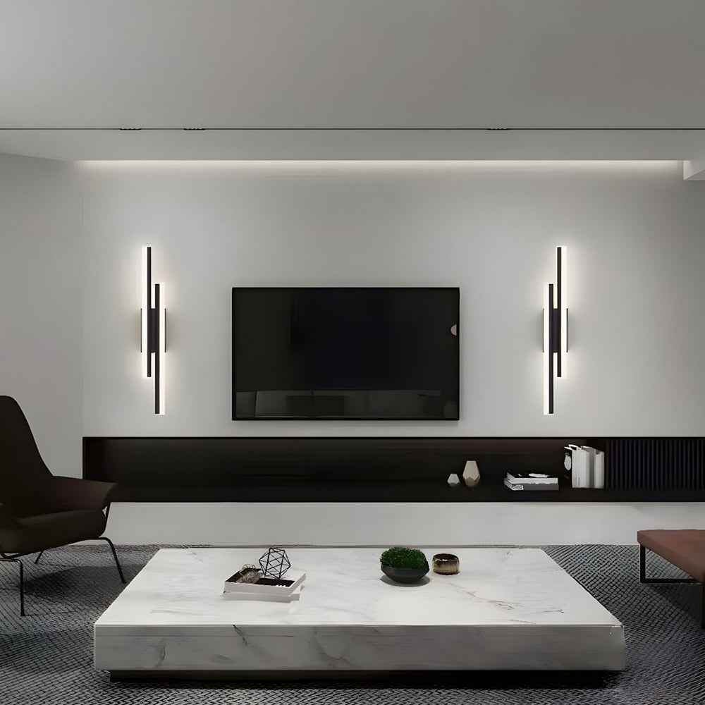 Contemporary LED Wall Light in Linear Design