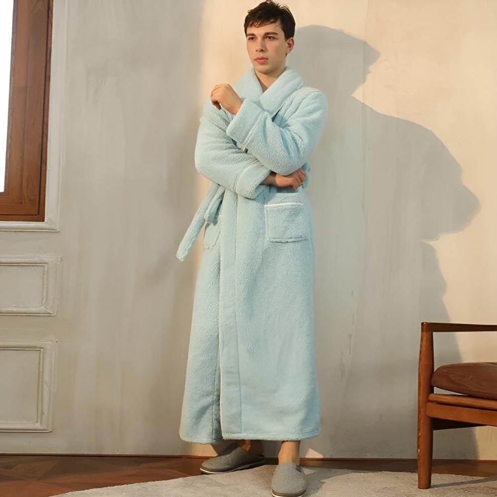 Pocketed Bathrobe with Tie Closure