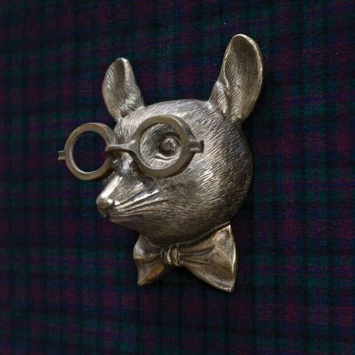 Whimsical Animal Head Wall Art for Vibrant Interiors