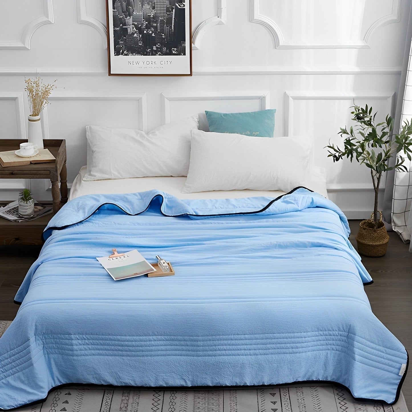Cooling Blanket with Textured Fabric
