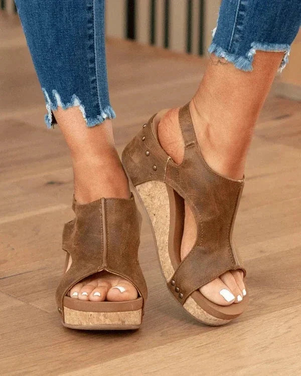 Lightweight Summer Walking Sandals for Women - Leather Platform Wedge with Soft Footbed