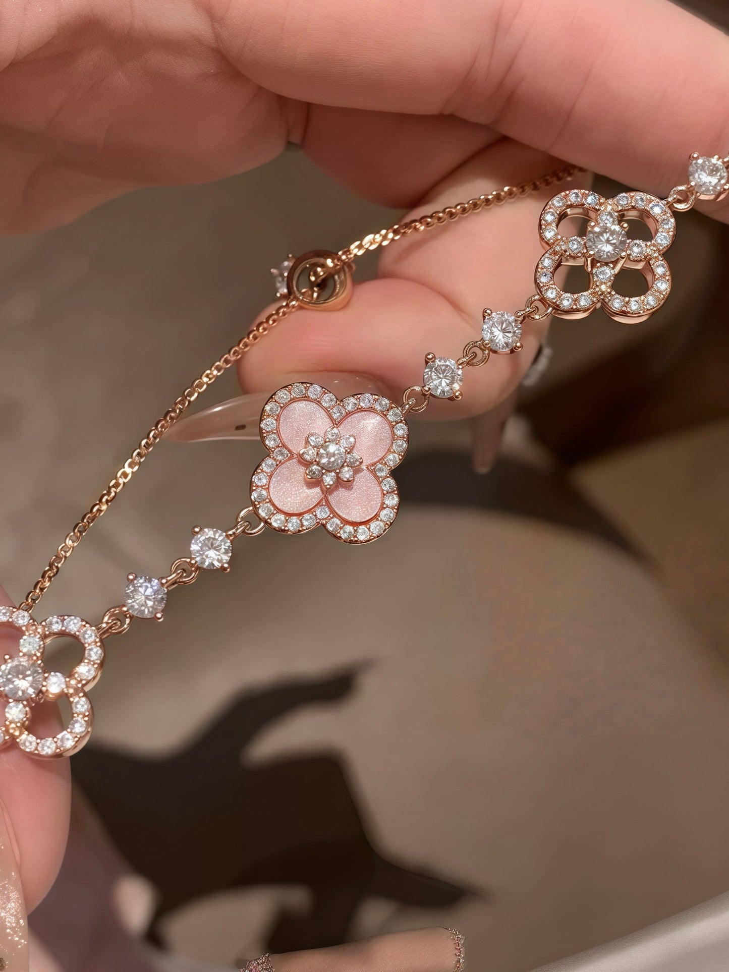 Chic Floral Wristpiece with Natural Shell and Crystal Highlights