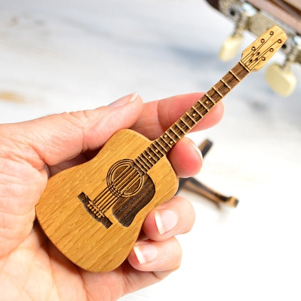Custom Engraved Guitar Pick Holder with Display Stand & Picks