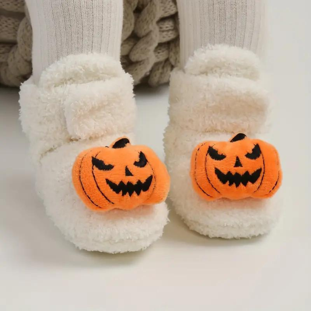 Cozy Fleece Slippers for Kids with Spooky Halloween Designs