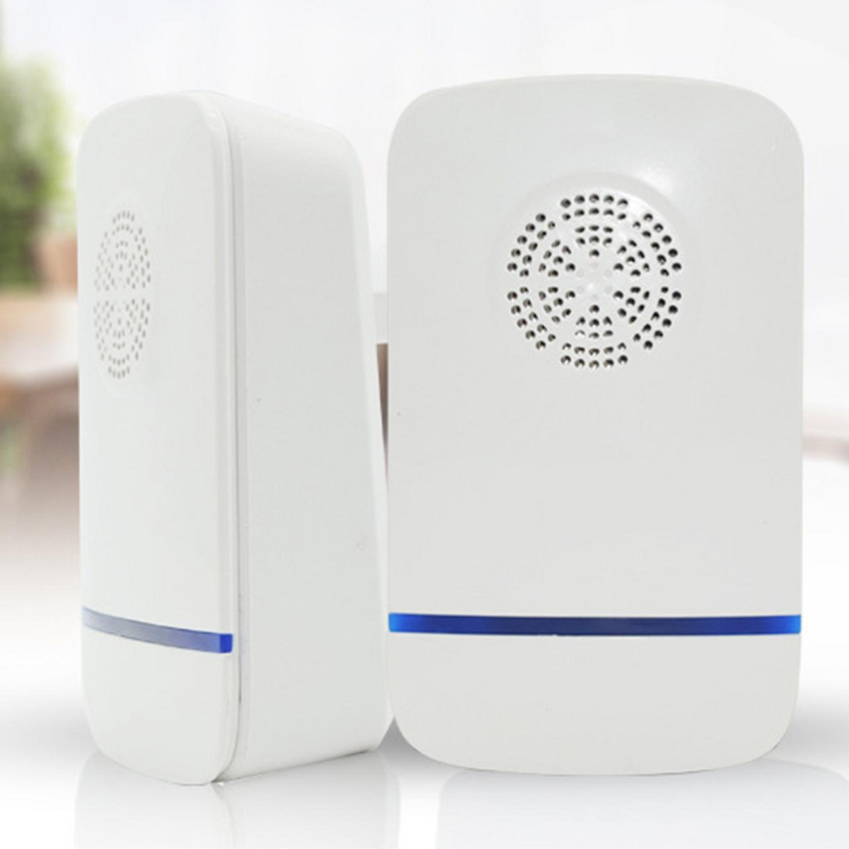 Indoor Ultrasonic Rodent and Insect Repeller 6-Pack for Mice, Rats, Roaches, Mosquitoes