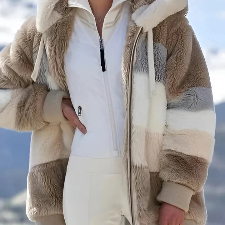 Elegant Women's Insulated Wool Jacket for Winter Comfort