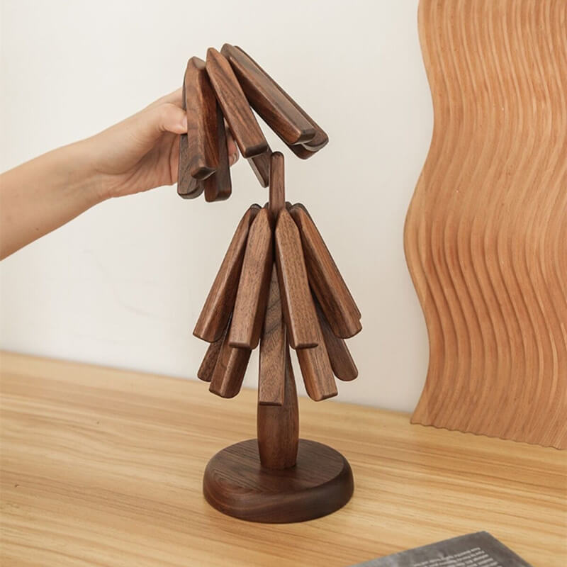 Elegant Walnut Heat-Resistant Dining Mats with Stackable Design