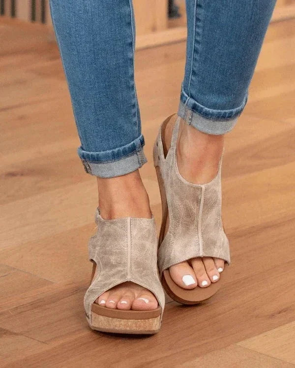 Lightweight Summer Walking Sandals for Women - Leather Platform Wedge with Soft Footbed