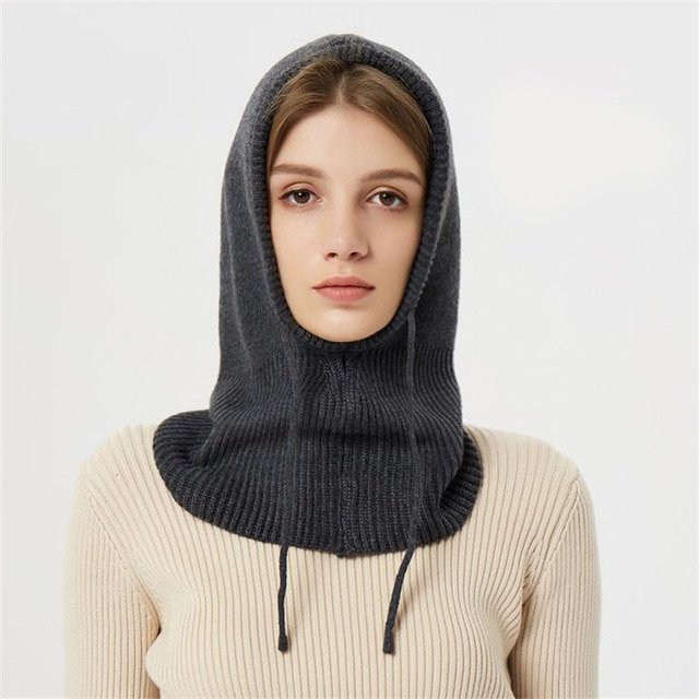 Luxurious Cashmere Hooded Beanie with Custom Fit and Travel-Friendly Design