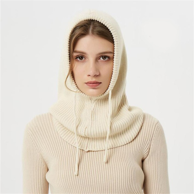 Luxurious Cashmere Hooded Beanie with Custom Fit and Travel-Friendly Design