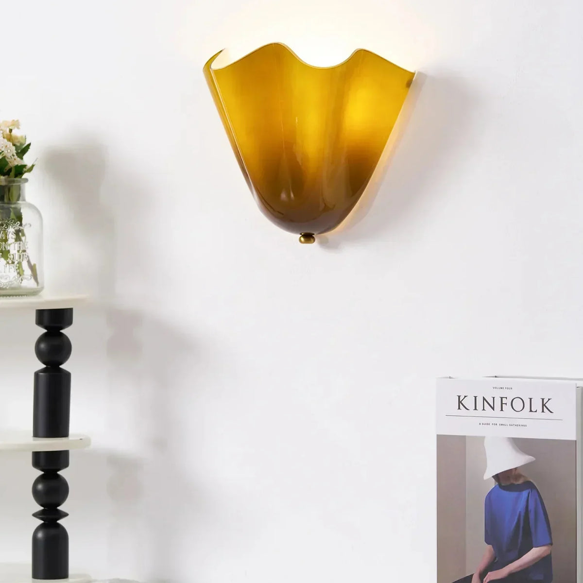 LED Wall Light in Art Deco Shell Design