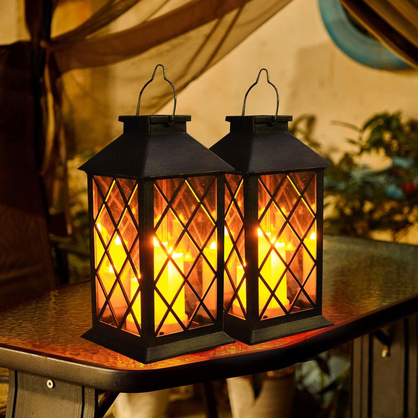 Outdoor Garden Lantern for Hanging Display