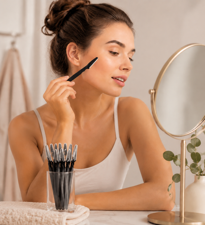 12-Pack Women's Face Razors, Stainless Steel Eyebrow Shapers for Peach Fuzz