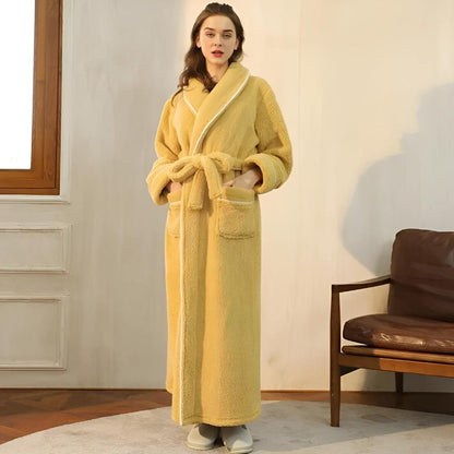 Pocketed Bathrobe with Tie Closure