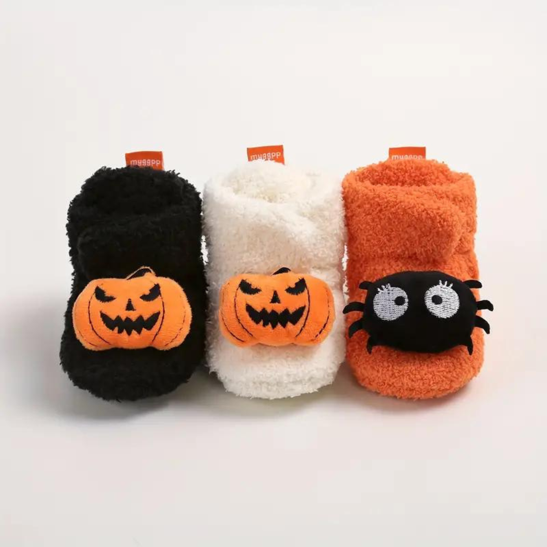 Cozy Fleece Slippers for Kids with Spooky Halloween Designs