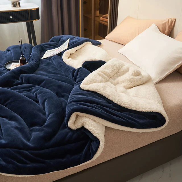 Cozy Dual-Sided Throw Blanket for Warmth