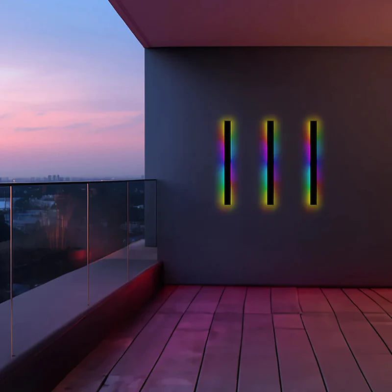Outdoor LED Wall Light in Linear Minimalist Design