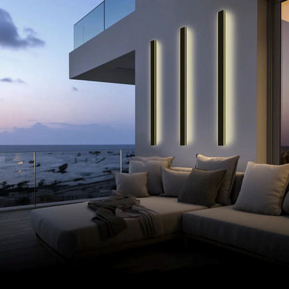 Outdoor LED Wall Light in Linear Minimalist Design