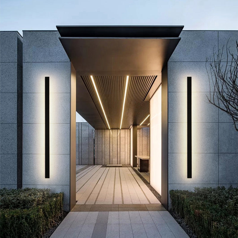 Outdoor LED Wall Light in Linear Minimalist Design