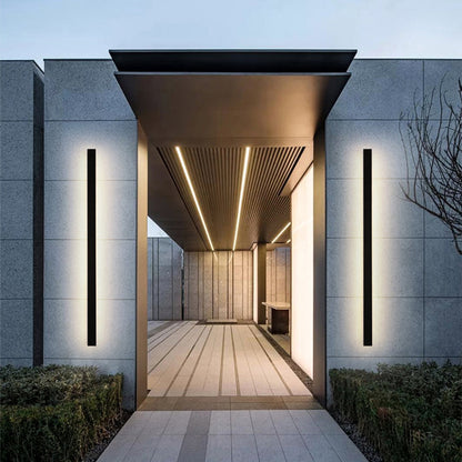 Outdoor LED Wall Light in Linear Minimalist Design