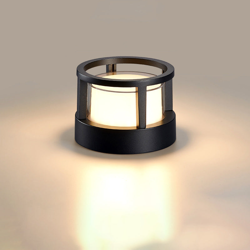 Modern Outdoor Wall Light Fixture - Waterproof Aluminum Design