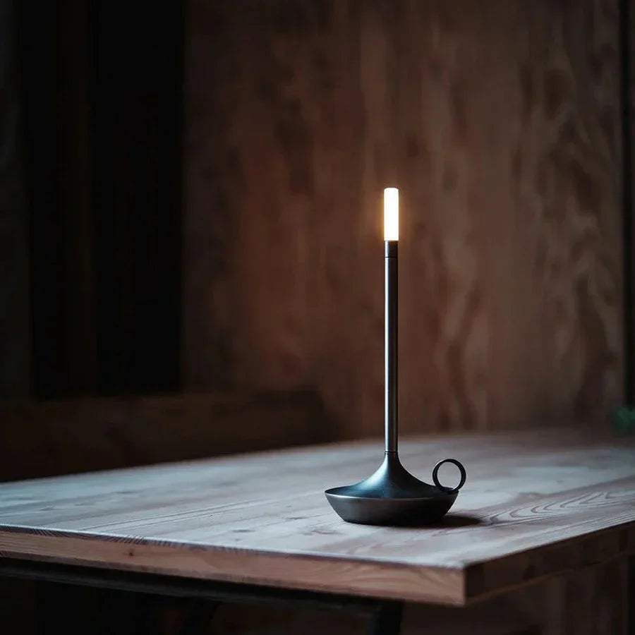 Contemporary Table Lamp with Adjustable Brightness – Chic Illumination for Every Room