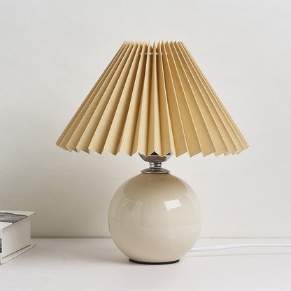 Elegant Ceramic Table Lamp with Minimalist Pleated Style