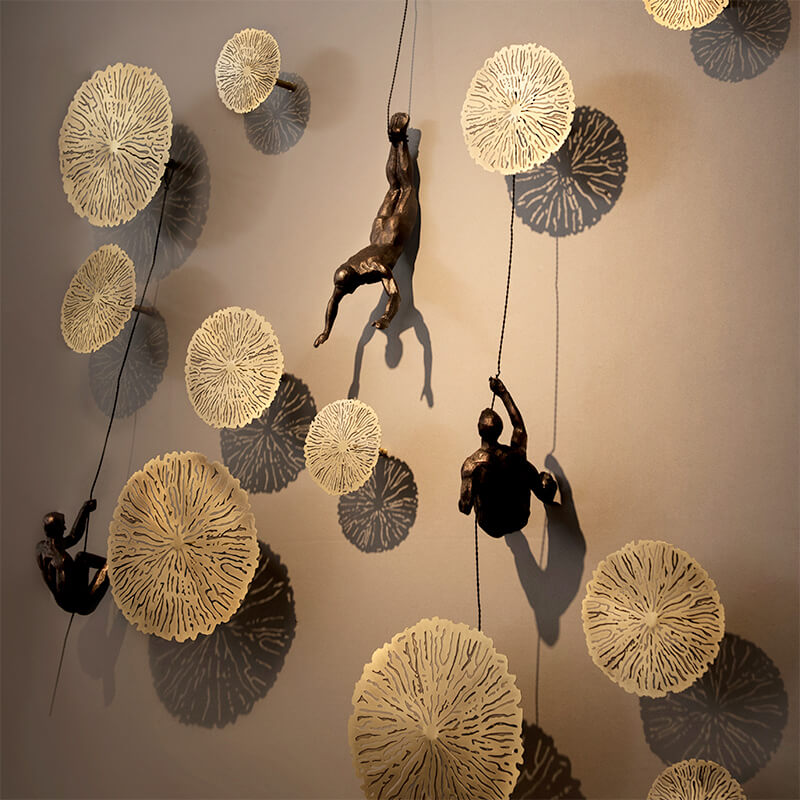 Modern Industrial Wall Art – Climbing Figure in Resin and Iron Wire