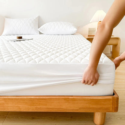 Quilted Waterproof Mattress Cover for Comfortable and Secure Sleep