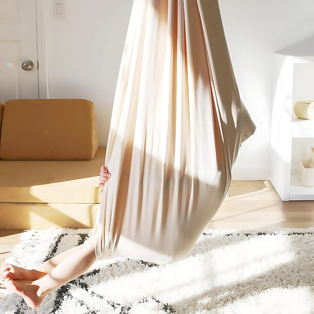 Children's Hammock Swing in Soft Fabric – Secure Relaxation Design
