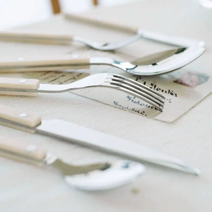 Stainless Steel Cutlery Set – 24 Pieces with Engraved Pattern