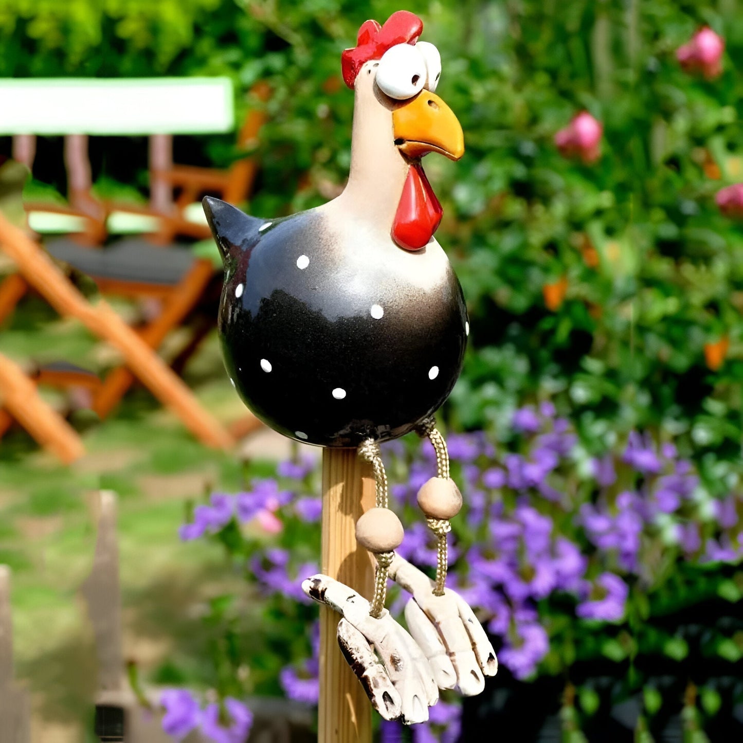 Vibrant Outdoor Chicken Sculpture with Luminous Eyes – Unique Garden Art