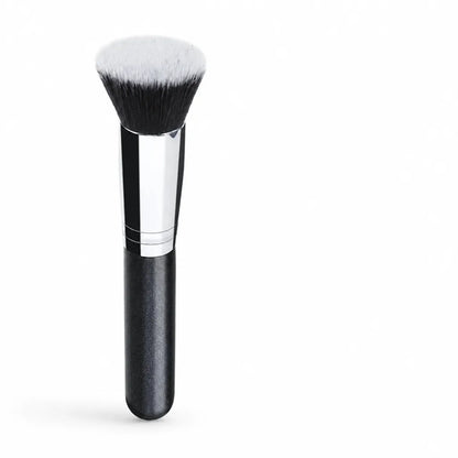 Foundation Brush Soft Synthetic Bristles & Ergonomic Handle