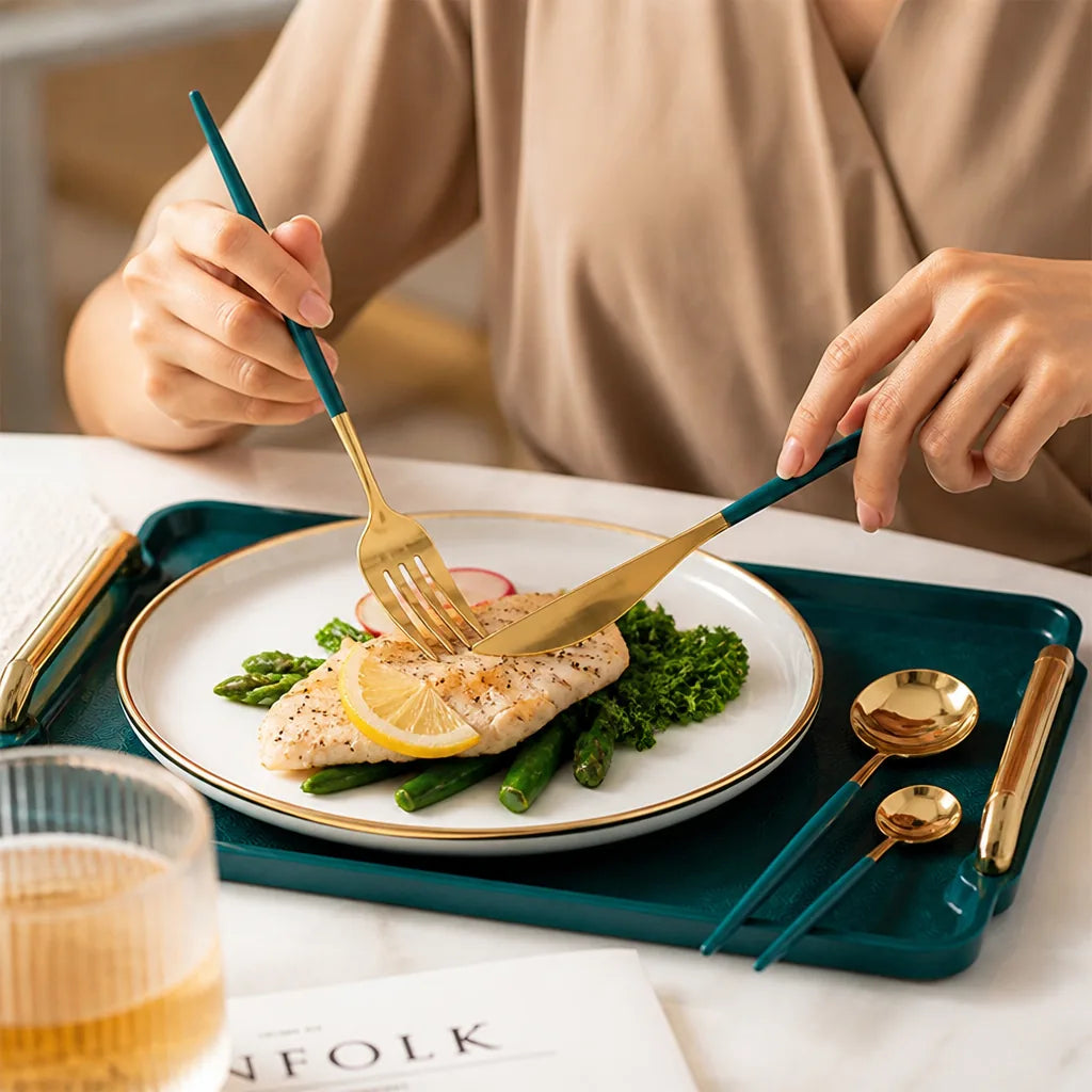 Minimalist Stainless Steel Cutlery Set (24-Piece)