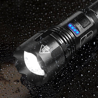 High-Power Rechargeable Flashlight with Adjustable Beam and 550m Range