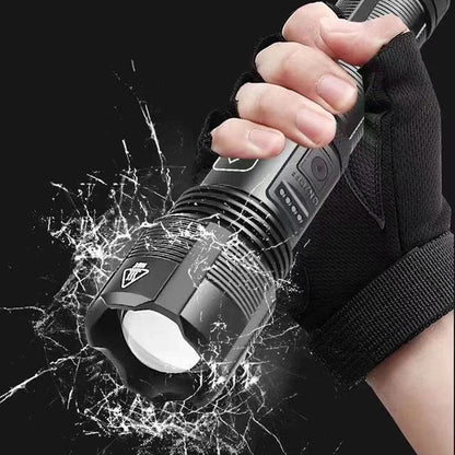 High-Power Rechargeable Flashlight with Adjustable Beam and 550m Range