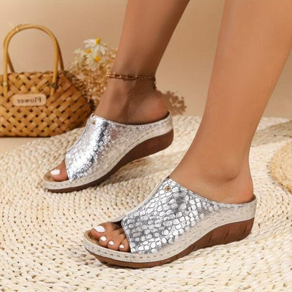 ComfortFlex Women’s Supportive Sandals with Arch Alignment