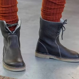 Heritage Waterproof Leather Boots with Cozy Wool Lining